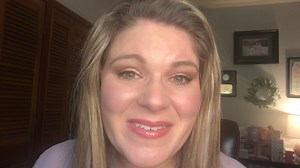 Mary Kay Independent Sales Director, Maren Moore, had always been passionate about the mission of The Mary Kay Foundation but the mission became personal when she received support from the foundation through a local domestic violence shelter. Each year The Mary Kay Foundation awards $3 million to domestic violence shelters across the country. To donate to the mission visit marykayfoundation.org/2020mk5k. | Mary Kay Ash Foundation