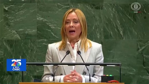 メローニ首相は、イスラエルがレッドラインを越えたと非難。パレスチナ人市民の虐殺を糾弾し、ガザ地区からのイスラエル軍の撤退と、拘束されている人々の速やかな解放を求めた。イスラエルの行動は容認できないものであり、欧州委員会が提案しているイスラエルへの制裁措置について、イタリアは賛成票を投じる考えを表明。どこかの女性首相とは違う。