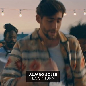 Allarme hit, il re dell'estate è tornato...☀️ Ecco il nuovo video di "La Cintura" di Alvaro Soler! Pronti ad imparare i passi a memoria? 💃 → http://vevo.ly/PBtnW5 | Vevo