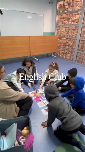 Mortimer English Club Maroc on Instagram: "✨ Apprendre l’anglais devient un vrai plaisir ! 🎁 Cours d’essai gratuit ! Les inscriptions sont ouvertes ! 📍 À MAARIF & DAR BOUAZZA – pour tous les âges de 3 ans à 99 ans ! • English For Minis : 3–4 ans • English For Children : 5–9 ans • English For Cool Kids : 8–11 ans • Fit For English : 12–16 ans • English For Adults ⏰ Méthode Mortimer + horaires flexibles = apprentissage garanti 📞 Réservez votre place maintenant et rejoignez la famille Mortimer !