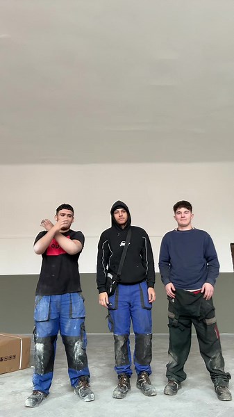 #fyp #ostrava #fyyyyp #praxe #skola #foryoupage❤️❤️ #gipsy #fyyyyyyppppppppp #tanecky tanečky tanečky 😂😂😂😂😂😂 @Daniel Durko386 @🤙🏿🥶😮‍💨 😂😂😂