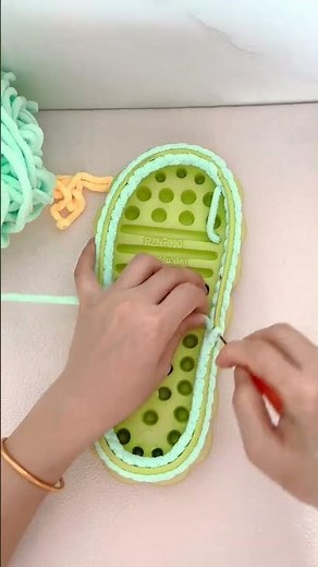 How to crochet for beginners that just started