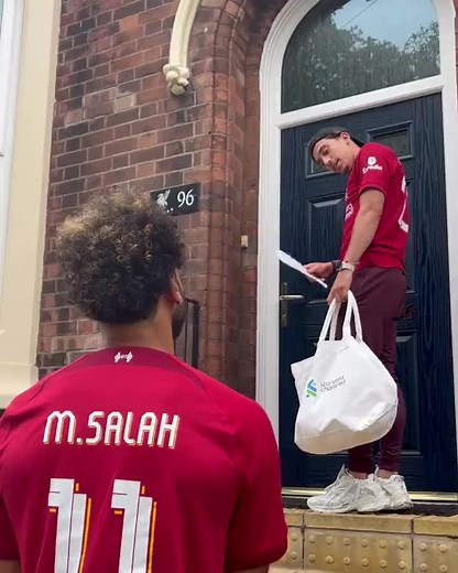 288K views · 6.6K reactions | -Knock knock = Who's there? -Mo Salah! Mo Salah and his mates distribute gifts to Liverpool's supporters❤️ | Identity Magazine | Facebook