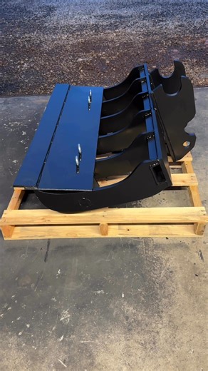 4’ rake for Hyundai hx60a local pickup 4’ rake for Kubota kx57 and...