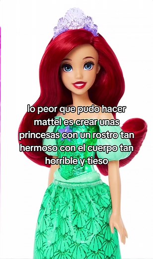 Que te costaba mattel 💔#muñecasdedisney #disney #mattel #noflop💗💗 #dollss Son tan hermosas, pero con el cuerpo horrible y la ropa esculpida y sin articulaciones