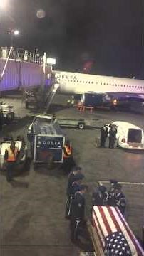Fallen Soldier on board our flight. #usa #fallensoldier #honor #bravery #delta