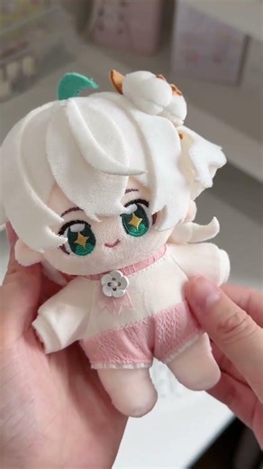 Unboxing the Latest Pink Beauty Finds