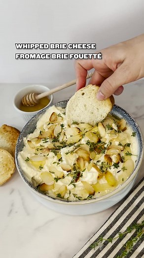 Try our #whippedbrie recipe made with 100% 🇨🇦🥛 It’s brie-lliant! Impossible de résister à ce brie fouetté fait de lait 🇨🇦de haute qualité! 🙌