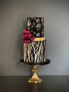 75K views · 1.3K reactions | Black and Silver Cake tutorial made for 25th Wedding Anniversary | Sugar Fancies by Pooja | Facebook