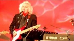 LIVIN' IT DOWN Lyrics - ALBERT LEE | eLyrics.net