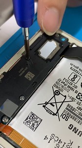 48 reactions · 9 comments | Look at how easy our technician changed this Samsung Fold phone ribbon  Samsung Fold/Flip users❗️ If your phone is acting up, please bring it down your nearest SPR branch for a reliable phone repair service ‍ | SmartPhone Repair - SPR | Facebook