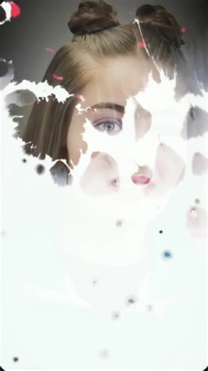 Captivating Beauty of Turkish Girls