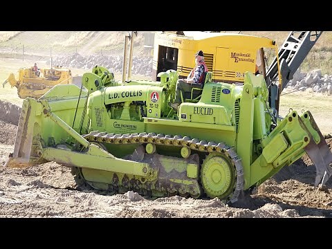 Euclid TC-12 Cable Bulldozer Working