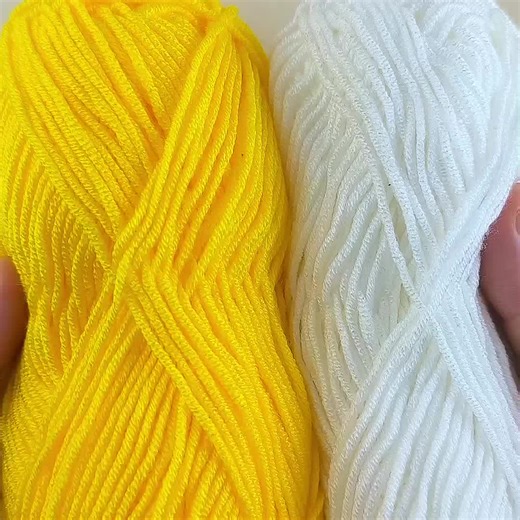 Oh my god! 😲 You're going to love this vest, it's so beautiful and so easy to knit! #crochet #knitting #design