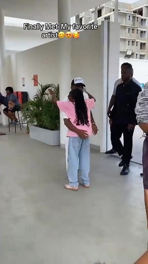 47K views · 3.4K reactions | See the beautiful moment Davido met his daughter, Imade | Davido's Update | Facebook