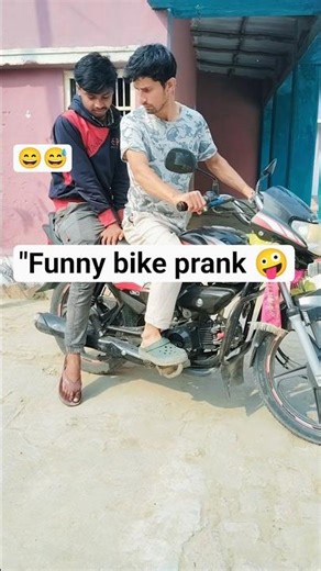 bike prank 🤪# the social pranks #comedy😄 #shorts #trending #viral