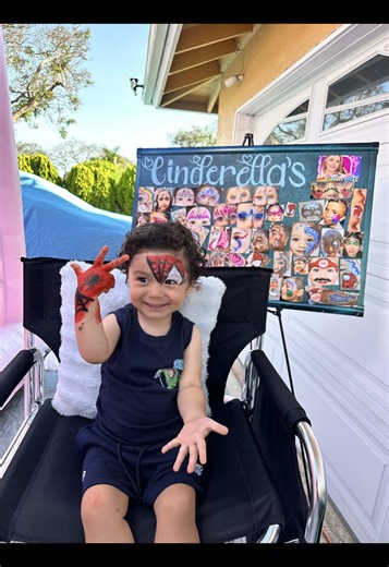 ✨👑 Making magical memories, one face at a time! 💫🎨 From butterflies to superheroes, every smile painted with love 💕 Thank you for having Cinderella’s Face Paint at your special event! 🧚‍♀️🌈 #facepainting #butterflymagic #cinderellasroyaltable #colorfulsmile #colorfulsmile #trending #artist #glitter #facepainter #glitterart #kidsfacepainting #creative #facepaintideas #fun