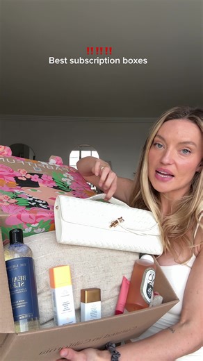 I’ve had this subscription box for the last year and I wanted to share some of my favorite products I got with them! FabFitFun is a seasonal subscription box that comes 4 times a year and you get to choose the products you want all at a discounted price! @FabFitFun #fabfitfunpartner