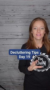Day 19 of 20 Days To Declutter Challenge: Today we're cleaning out makeup and skincare 💄 Join in the decluttering journey and clean up your space in just 15 minutes. Grab your FREE declutter checklist now at thedailydiy.net #thedailydiy #declutterchecklist #declutterchallenge2024 | The Daily DIY