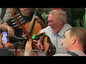 O'Flaherty's Pub - Irish Folk Song, Four Green Fields (Tommy Makem)