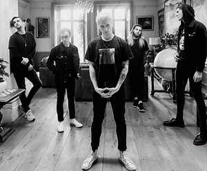 HOLDING ABSENCE: il video del nuovo singolo "Perish"