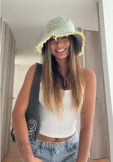 Valentina Benincore Tatuajes y Erome