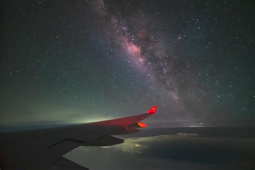 77K views · 1.4K reactions | Beautiful videography by Jeff Dai capturing the Milky Way on this flight :D | Nordic Space | Facebook