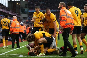 Wolves stars react to yesterday's incredible comeback against Villa