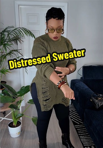 Stylish Distressed Sweater Outfit Ideas for Legging Days