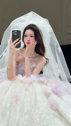 ​👰 Is This the Most BEAUTIFUL Wedding Dress Ever? ✨💖 #shorts #dress #gown