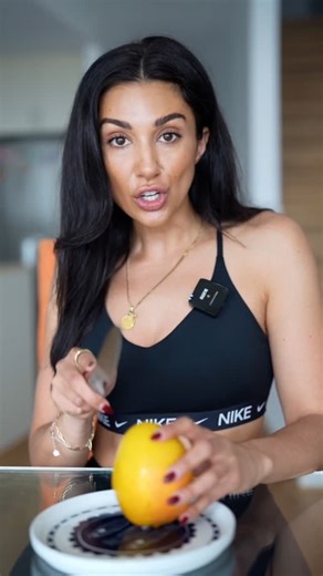 Louisa Nicola on Instagram: "THE GREAT DEBATE @mackinprof and his team just published a wonderful study where they proved that training heavyweights low reps versus training lightweights high reps produces the same amount of hypertrophy as long as you are pushing really hard. Exercise should be enjoyable because we should all be doing it. It’s one of the greatest gifts that we can give ourselves. Let’s not complicate it. Comment the word PREVENT for my personal exercise protocols and for Brain C