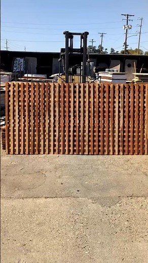 Discover the EASIEST Way to Block Out Neighbors with Redwood Lattice!