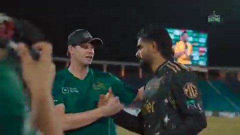 Steve Smith and other Australian players meet Babar Azam for the final after they bid adieuIt is being reported that overseas players are leaving Pakistan and PSL midway amid growing fuel crisis.Yesterday, Lahore was without power for 12+ hours.