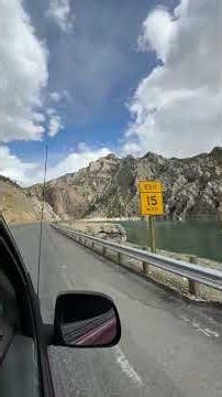 Buffalo bill lake Wyoming #mountains #nature #loscarbajaladventures #wyoming #mountainswiev