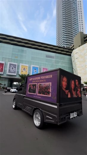MOBIL VIDEOTRON JAKARTA on Instagram: "Client : @trila_archive *Sutradara :* @anikamarani *Produser :* @reza_katja *CO Produser :* dimassradityo *Penulis :* @widiilest @intandwineli @bersukananda @ddipodipss *exc Producer* : @davidsuwarto @sinetron.sctv @sinemart.ph @sctv @bericintawaktu.sctv_ @trila_archive @editdalamscene @cmowmn *Cast :* Trian : @yesayaabrhm Adila : @zaraadhsty Rama : @raynwijaya26 Andra : @jordyriz_ Bimo : @evanmarvino Naura : @raynasnova Muti : dapucii Lusi : @lilyzalea_ Jo