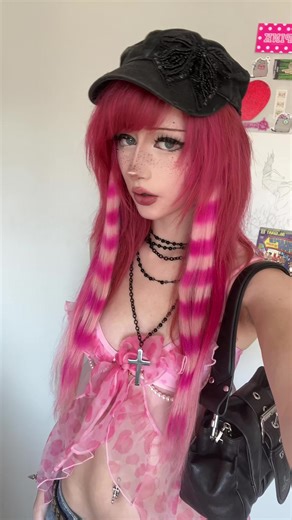 i luv u so :3 #scene #emo #alt #2000s #pinkhair | 2000s Emos