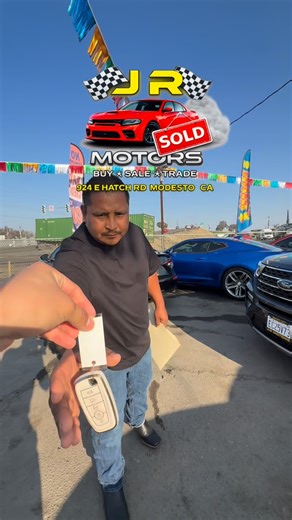 J R MOTORS on Instagram: "🎉🎉🎉CONGRATULATIONS 🎊 🎉🎉 ÁLVARO ON YOUR 2020 FORD EXPLORER, THANK YOU FOR TRUSTING US❗️ 🚨NO MATTER THE SITUATION YOU WILL LEAVE WITH YOUR DREAM CAR TODAY❗️🚨 🔹WE WORK WITH ALL TYPES OF CREDITS❗️ 🔹We Offer The Lowest Rates & Payments✅ 🔹45 Days Till 1st Payment📲 😮 🔹Self-Employed? NO PROBLEM❗️ 🔹First-Time Buyer Program❗️🚨 🔹Itin/Matricula Approved✅✅ 🔹Repo/Bankruptcy No Worries❗️✅ ASK FOR CHUY TO GET GUARANTEED APPROVAL + BEST PRICES AND SERVICE ❗️ ☎️(209)860
