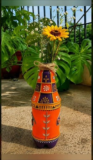 #diy Plastic Bottle Flower Vase | #easy Painted #art #shorts #homedecor #crafts #viralvideo