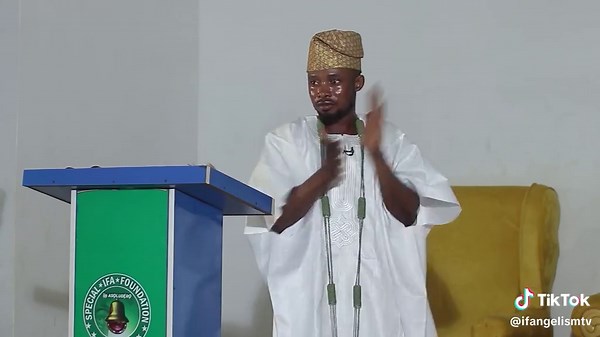 Developing Spiritual Discernment: A Guide to Uplifting Others