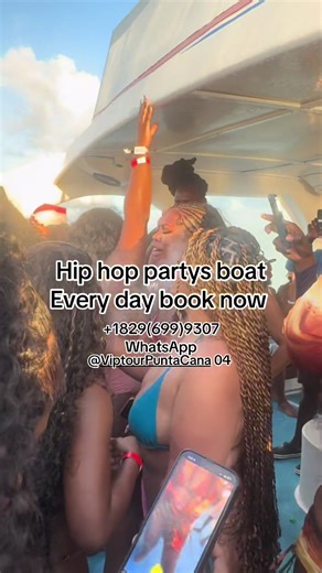 How u book the best partys boat dm me on ig @Viptour Punta Cana04 #infinityclub #partyboat #foryou #tiktok