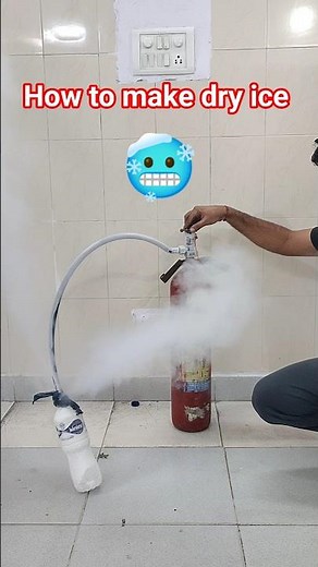 how to make dry ice||dry ice||dry ice how to make#ice#dryice#how to make#exprimentshorts #shorts 🥶🥶🥶