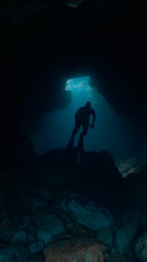 Exploring caves in the Azores! | David Ochoa