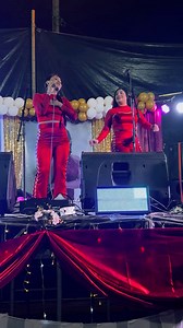 Así nosotros despedimos el año, bailando 🥳🥳❤️ | Yoder Chamba