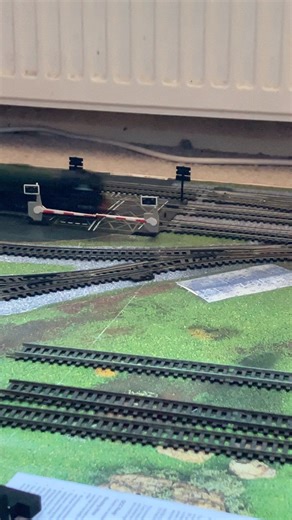 A1 Class 60163 (Tornado) Passing at Speed on my 00 Gauge Hornby Train Set on the 26/12/25