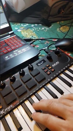 How to use Ableton Live 11 to Trigger AKAI MPK Mini Play MK3 #shorts #mpkminiplay #midi #ableton