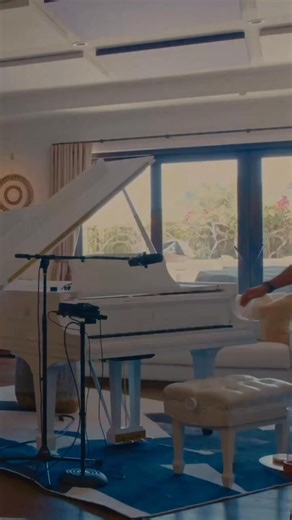 33 reactions | L’Aurora / La Aurora with Alicia Keys. Out November 21 | Eros Ramazzotti | Facebook