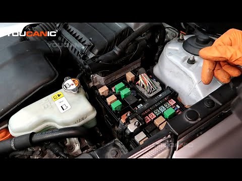 2011-2013 Hyundai Sonata Hybrid - Fuse Box Location