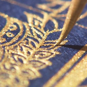 2.9M views · 20K shares | This calligraphy style is 1,700 years old. This video is from an exhibition presented by Flushing Town Hall in 2012 (www.flushingtownhall.org): Art of 사경 (Sagyeong; 寫經), a rare installation of the Korean traditional illuminated Buddhist sutra by Oegil Kim Kyeong-ho. | Culture Insider | Facebook