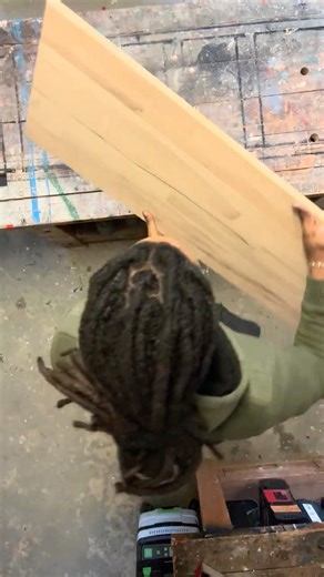 Nouveau projet en cours, restez connectés 🧠😎