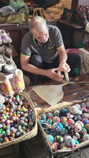 نمدبافی، بازار قدیم شهر مراکش